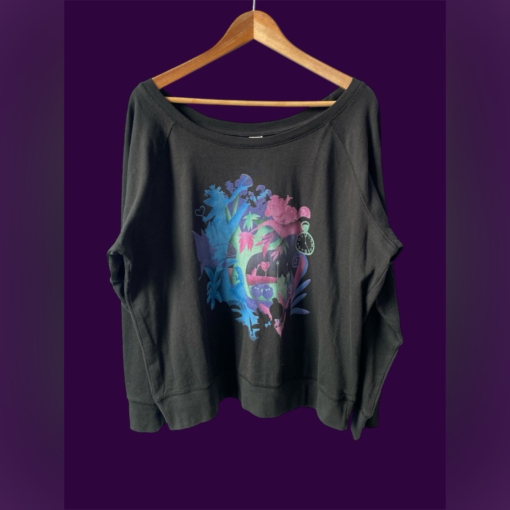 *Vintage* Alice in Wonderland Sweatshirt